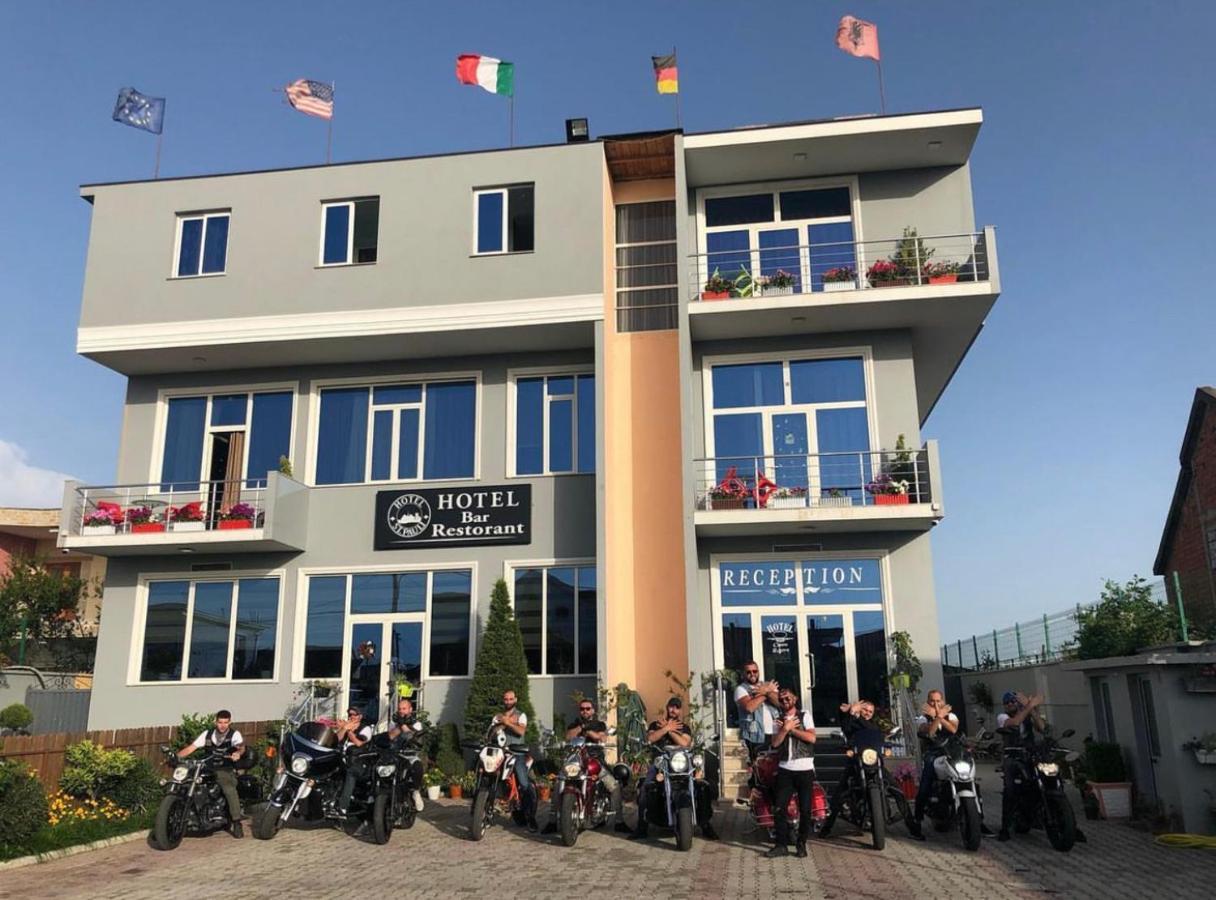 Hotel St.Pauli Shkodër Dış mekan fotoğraf